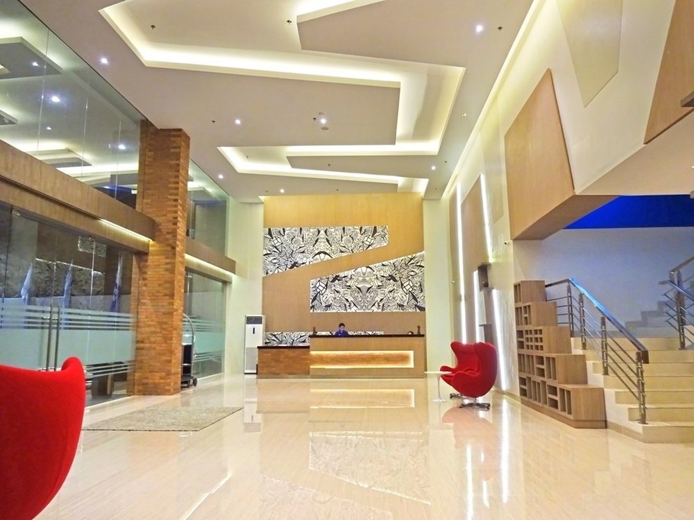 Hotel 88 Itc Fatmawati Jakarta By Wh Jacarta Exterior foto